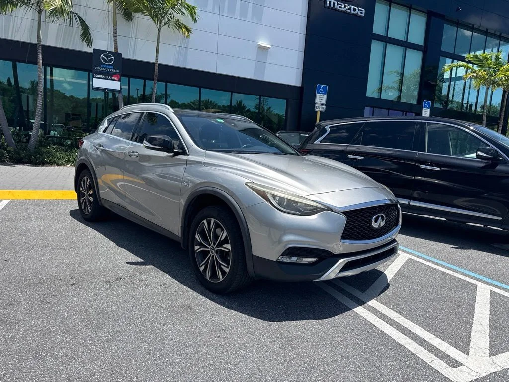 Used 2018 INFINITI QX30 Premium with VIN SJKCH5CR1JA049696 for sale in Coconut Creek, FL