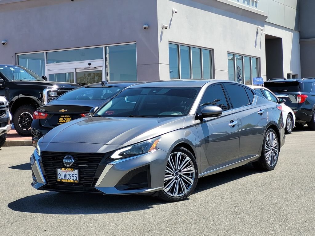 Certified Used 2023 Gun Metallic Nissan 2.5 SL image 8