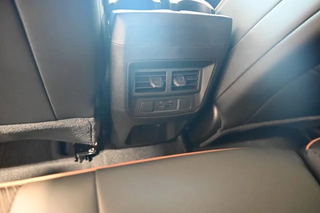 2026 GMC Canyon AT4 - Photo 27