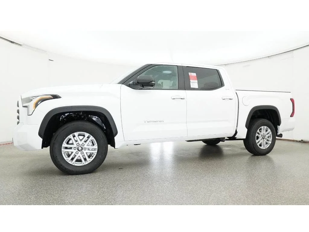 New 2026 Ice Cap Toyota SR5 image 24