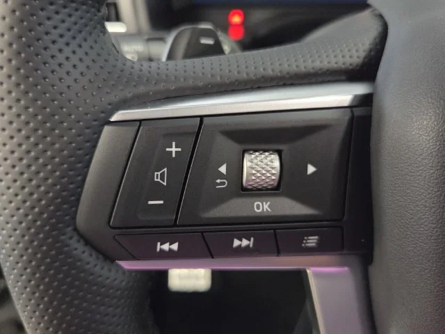 New 2026 Gray Mitsubishi SEL 1.5T 2WD image 13