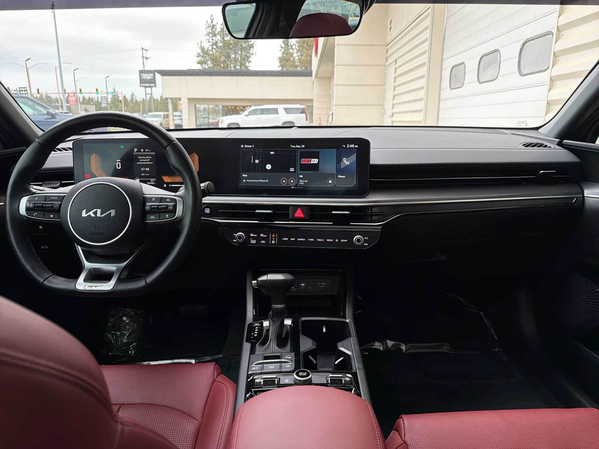Certified Used 2025 Wolf Gray Kia GT-Line image 17