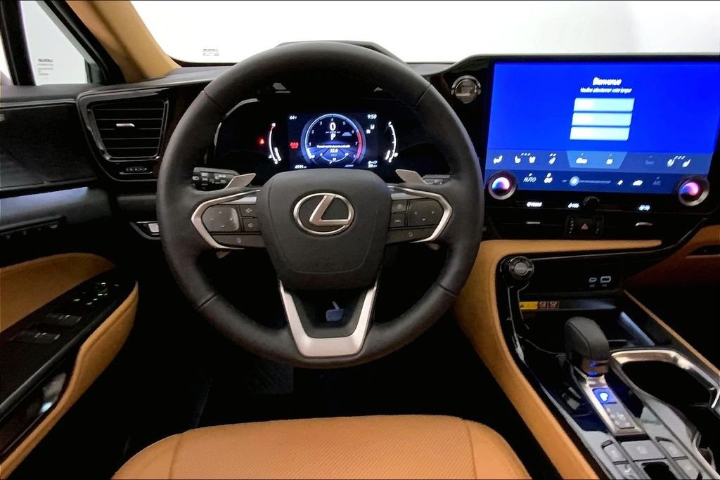 Used 2025 Green Pearl Lexus 350 Luxury image 4