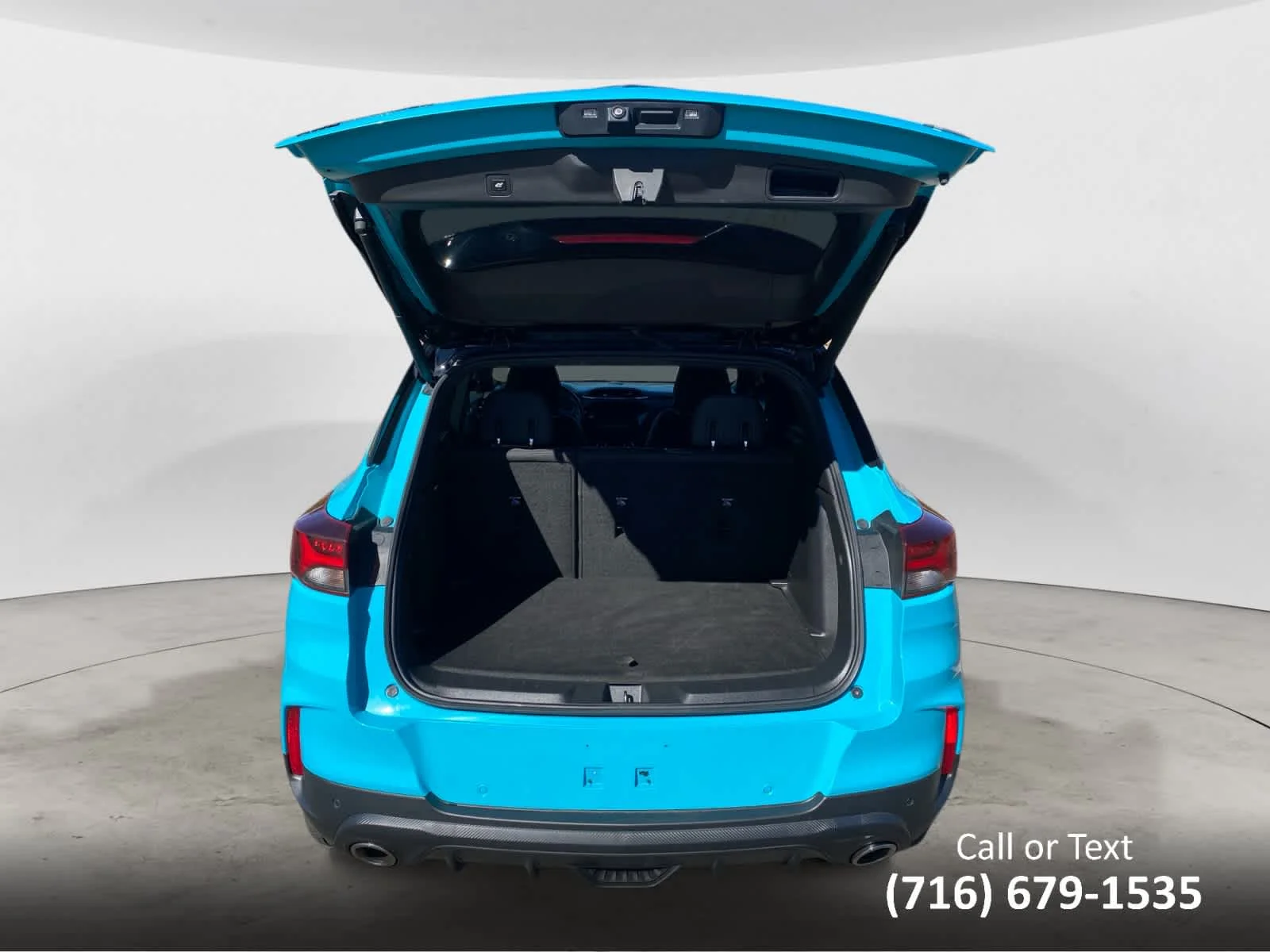 Used 2022 OASIS BLUE Chevrolet RS image 23
