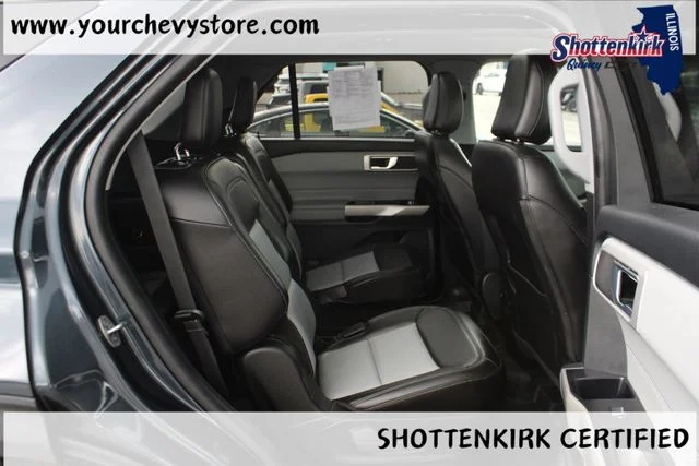 Used 2022 Blue Ford XLT image 16
