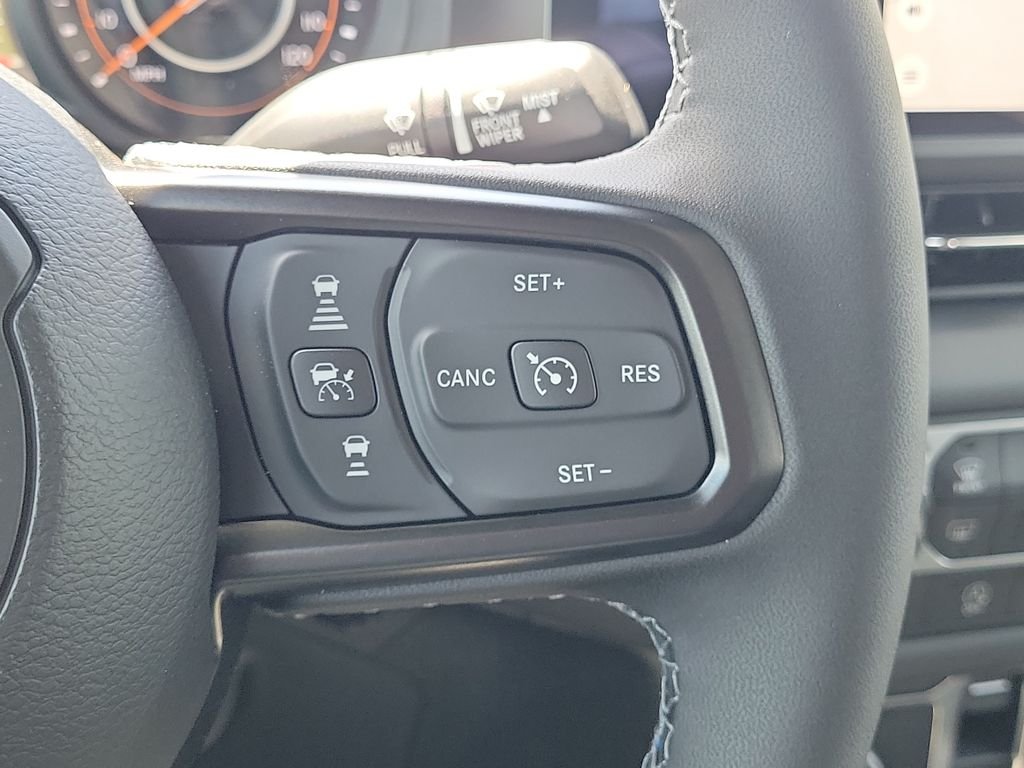 New 2026 Black Clear-Coat Exterior Paint Jeep Mojave X image 25