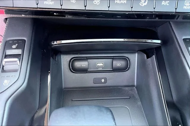 Used 2021 Ebony Black Kia SX image 16