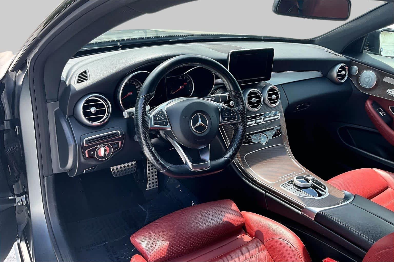 Used 2018 designo Selenite Grey Magno (Matte Finish) Mercedes-Benz C 300 image 17