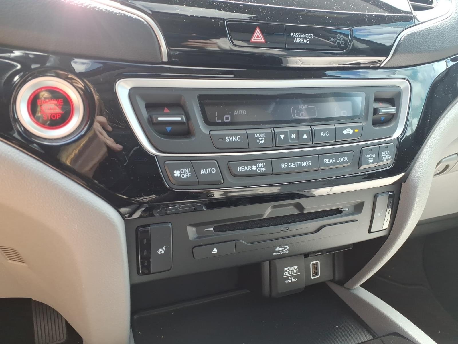 2022 Honda Pilot Touring 7-Passenger Blue at AutoNation Chrysler Jeep Dodge Ram Spring