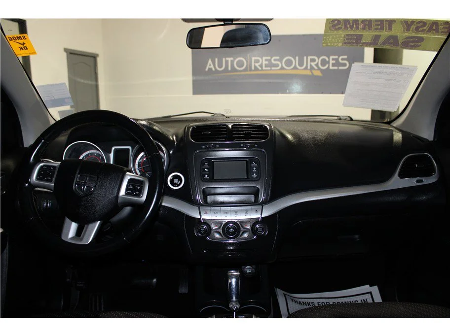 Used 2018 Vice White Dodge SE image 14