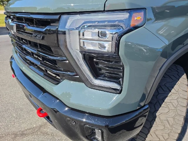 Used 2026 Gray Chevrolet LTZ image 33