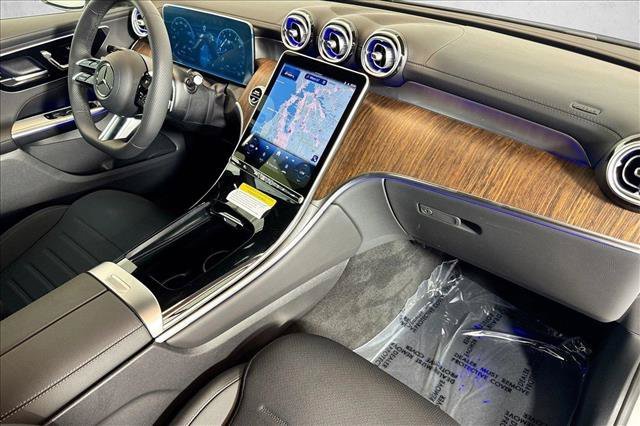 New 2026 Polar White Mercedes-Benz GLC 300 image 53