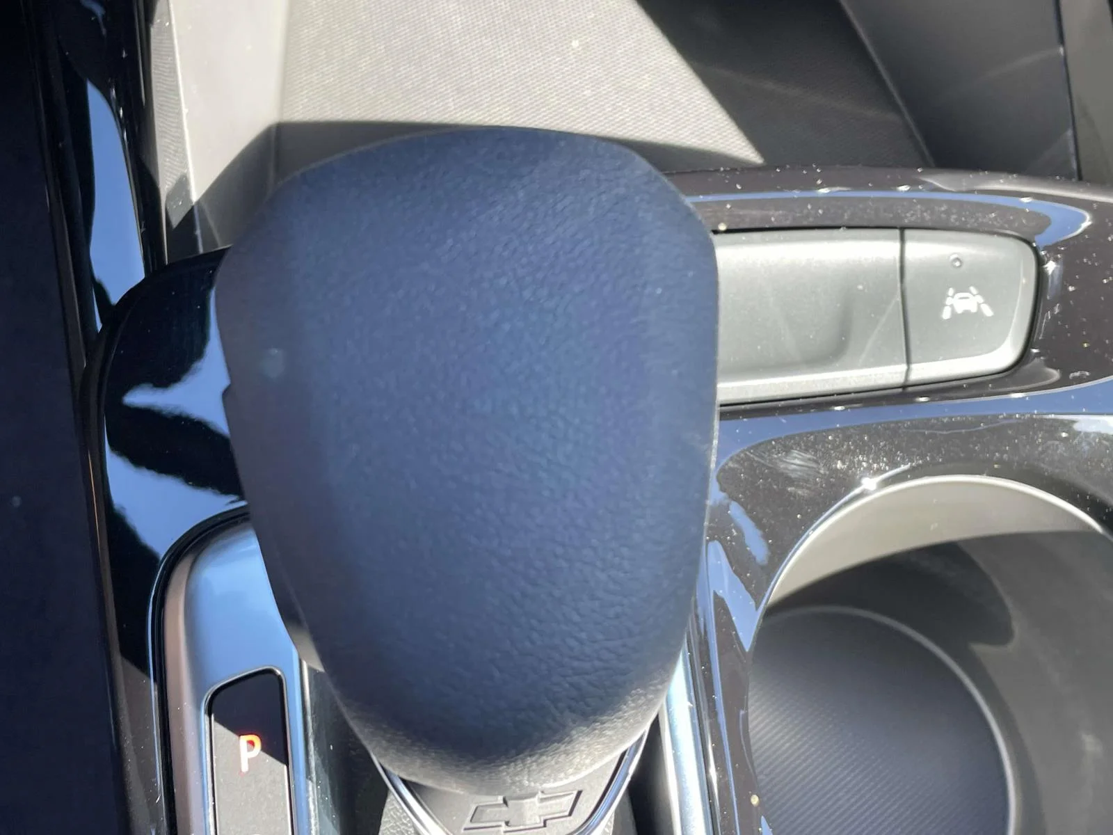 New 2026 Mosaic Black Metallic Chevrolet LT image 24