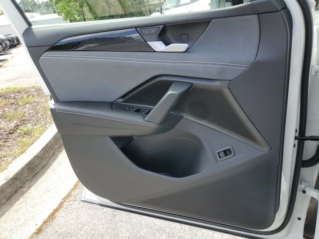 New 2026 White Volkswagen SE R-Line Black image 28