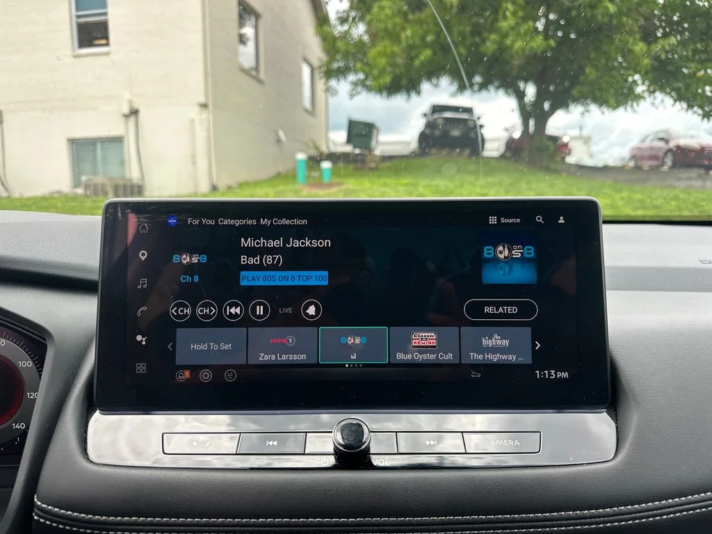 Used 2025 Gray Nissan SL image 48