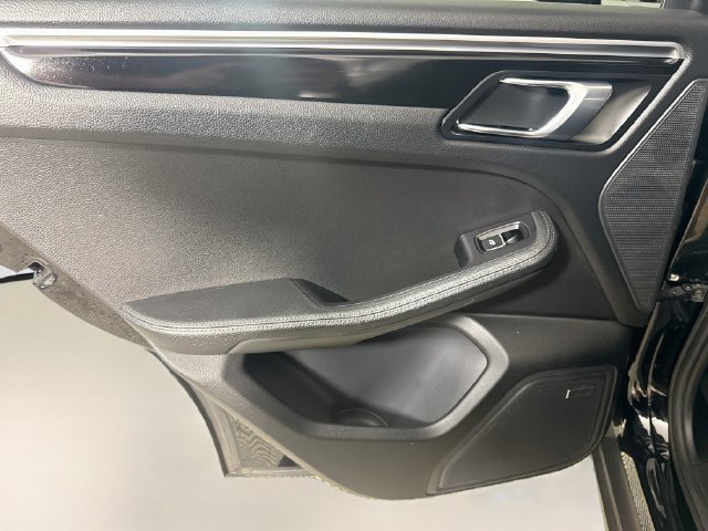 Used 2018 Black Porsche S image 20