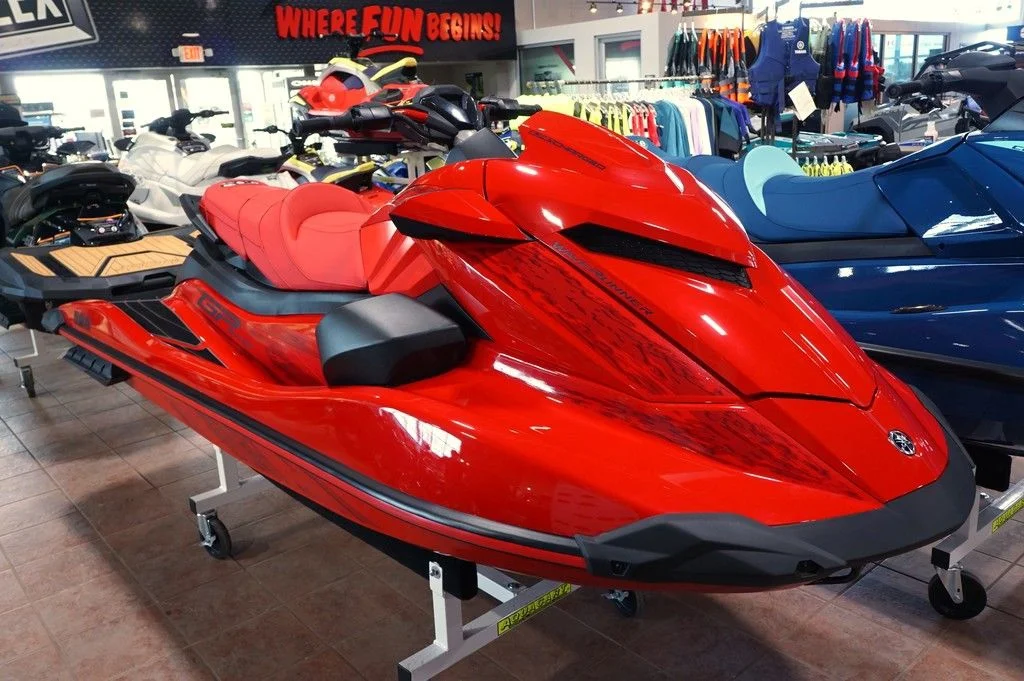 New 2026 TORCH RED Yamaha  image 2