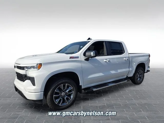 New 2026 Summit White Chevrolet RST image 3