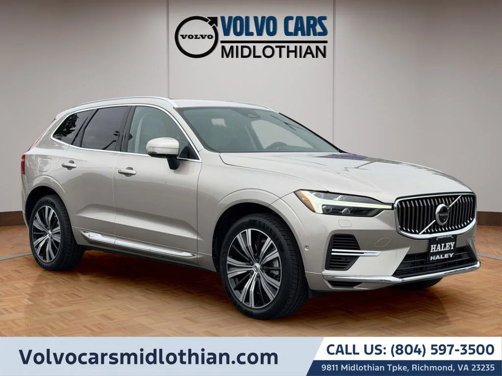 2023 Volvo XC60 T8 Plus Bright Theme AWD's photo