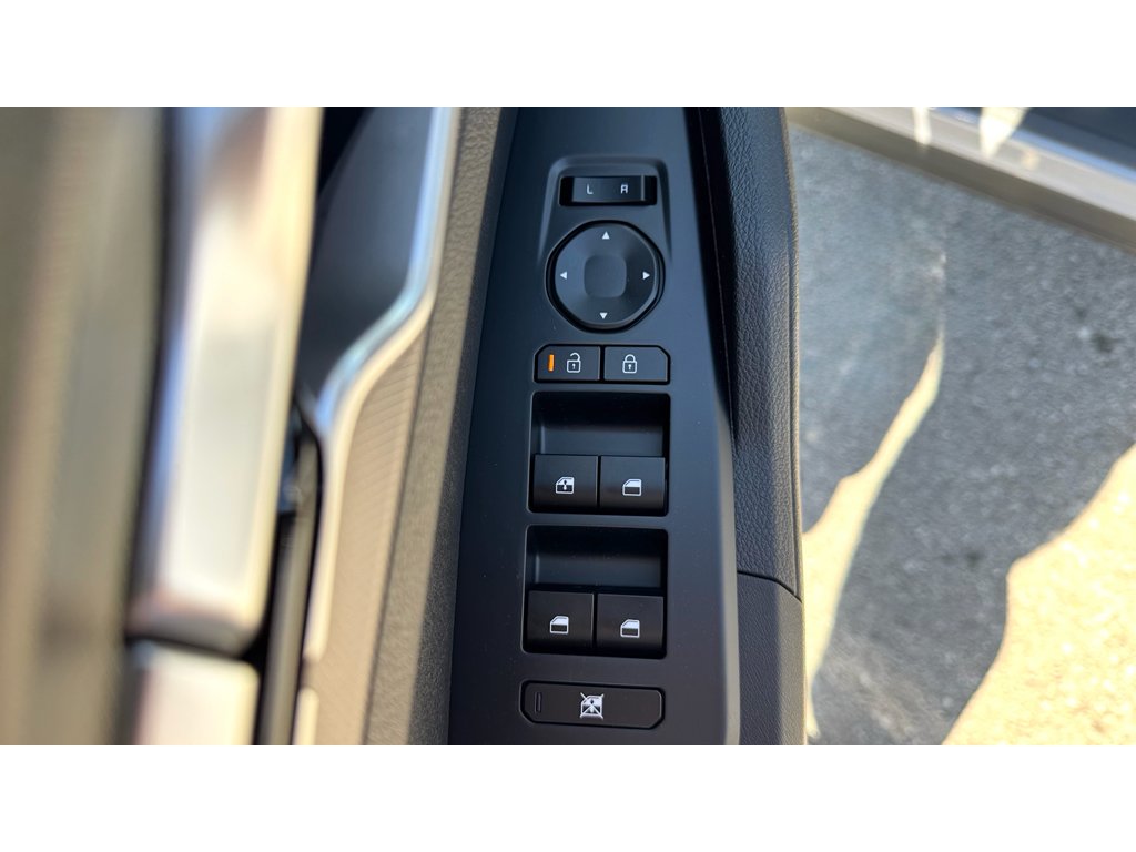New 2026 Wolf Gray Kia SX Prestige image 24