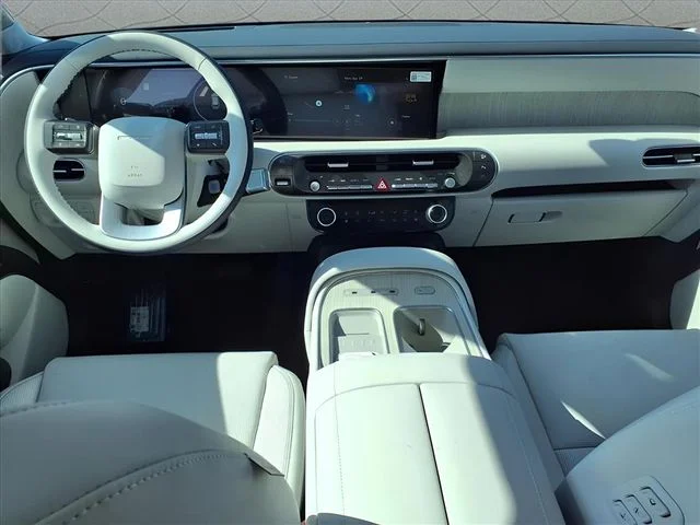 Used 2026 White Hyundai Calligraphy image 13