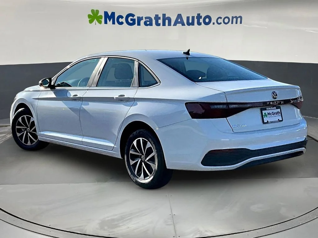 New 2026 White Volkswagen 1.5T S image 3