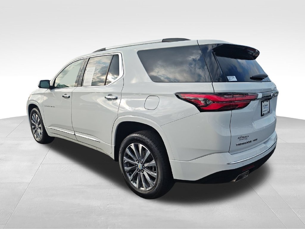 Used 2023 White Chevrolet Premier image 4