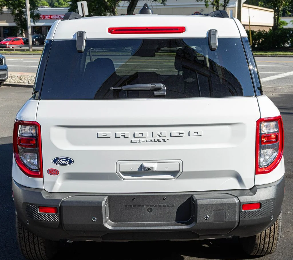 New 2026 White Ford Big Bend image 5