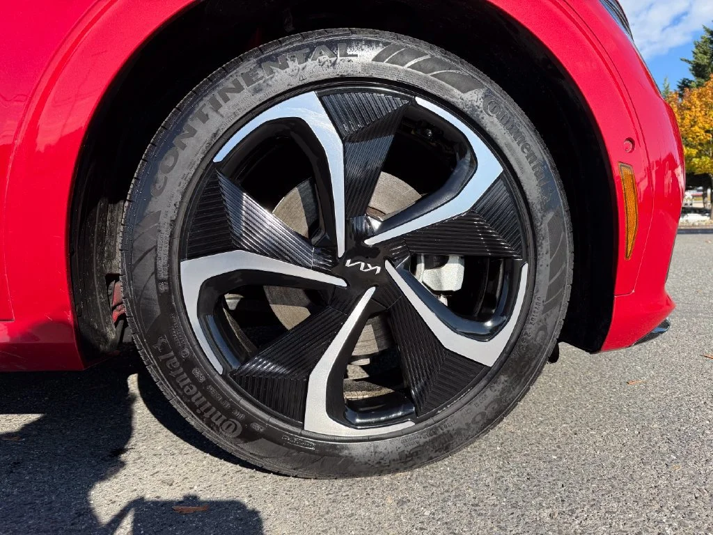 Certified Used 2023 Runway Red Kia GT-Line image 9