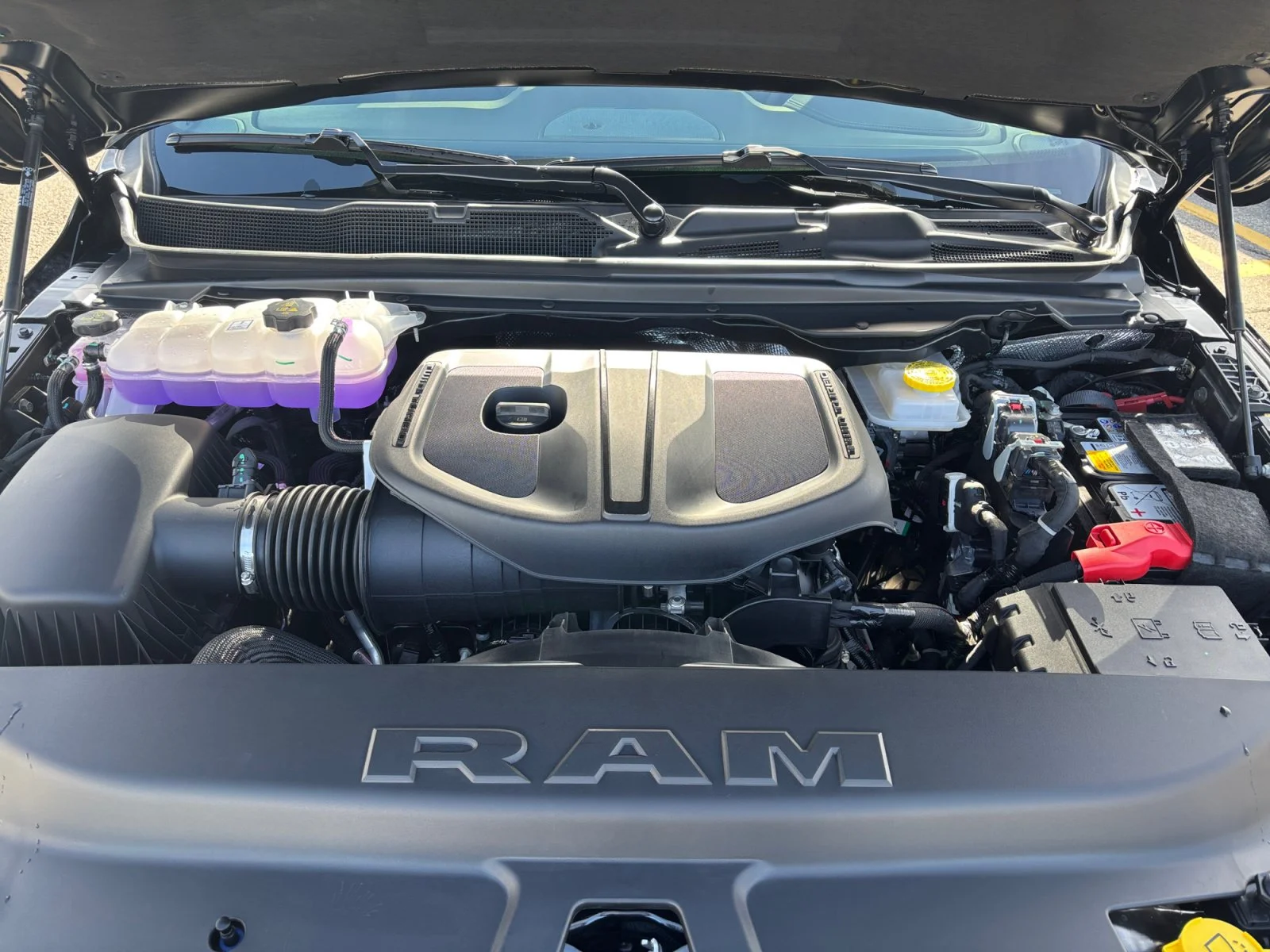 New 2027 Diamond Black Crystal Pearl Ram Sport image 20