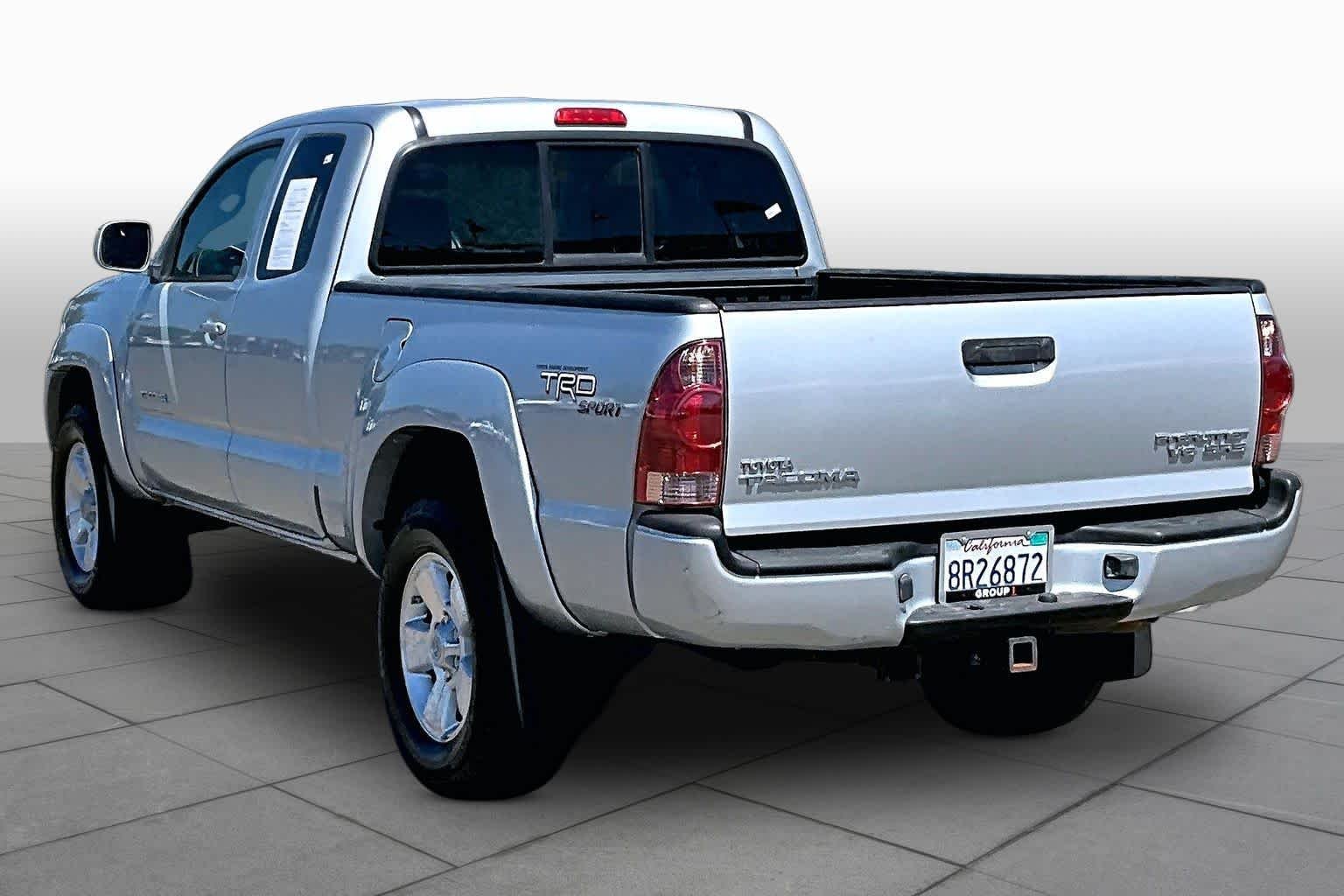 Used 2008 Silver Streak Mica Toyota PreRunner image 11