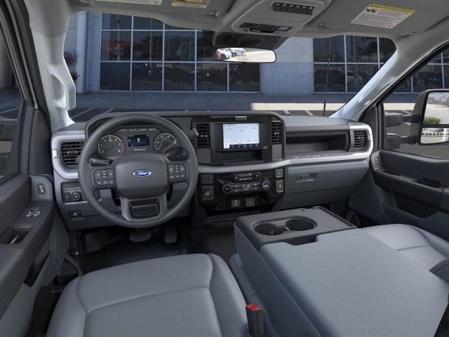 New 2025 Oxford White Ford XL image 35