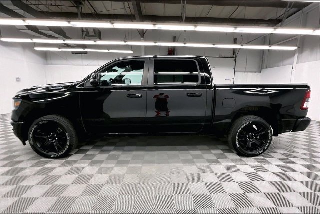 Used 2023 Diamond Black Crystal Pearlcoat Ram Big Horn/Lone Star image 15