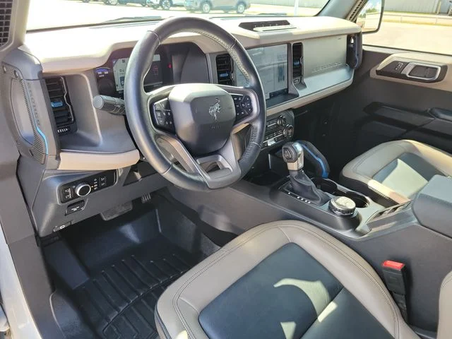 Used 2024 Oxford White Ford Wildtrak image 14