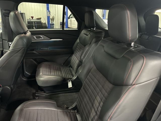New 2026 Vapor Blue Metallic Ford ST-Line image 30