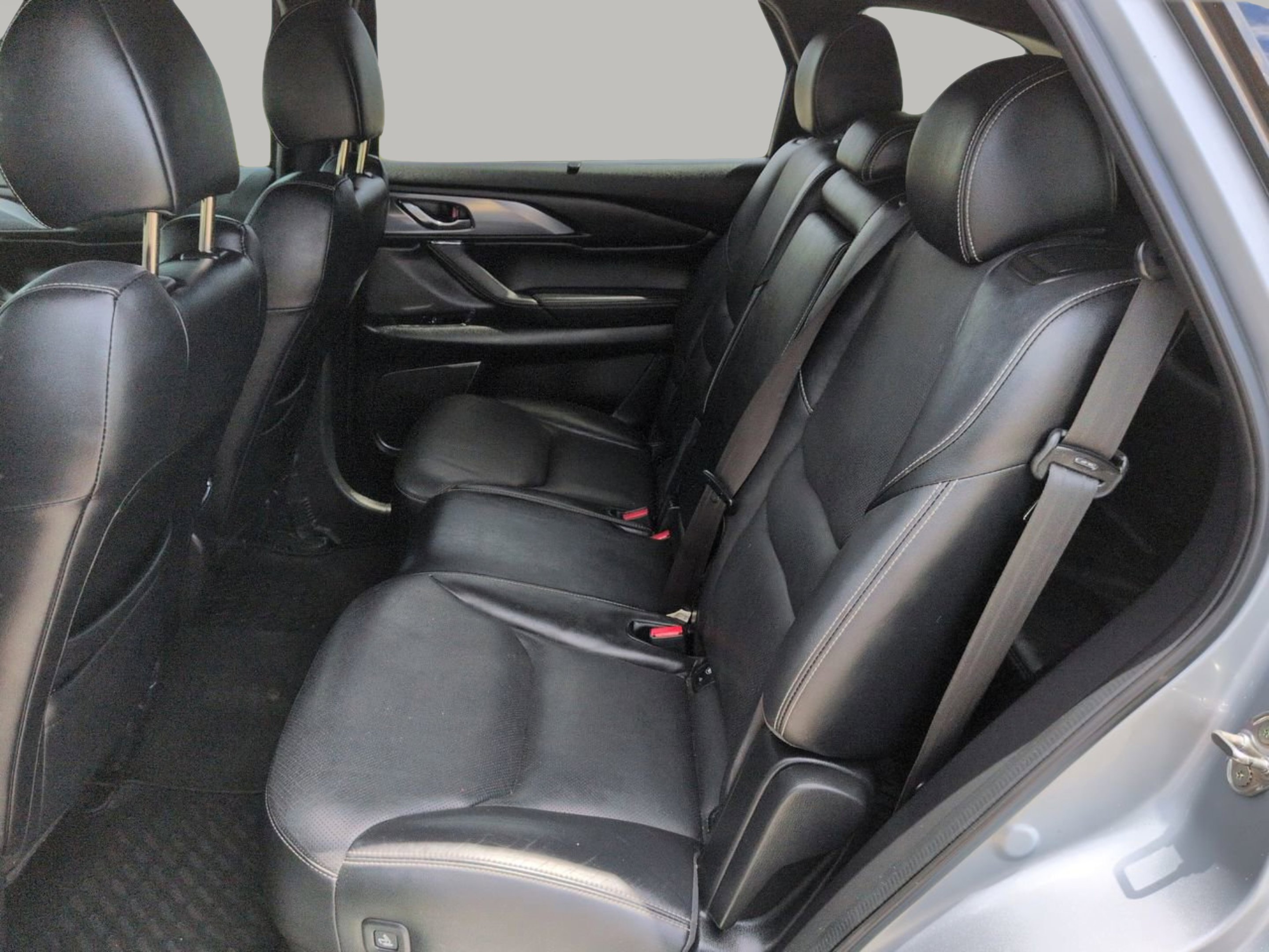Used 2021 Sonic Silver Metallic Mazda Grand Touring image 20