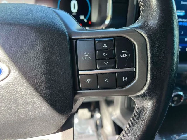 Used 2021 Quartz Metallic Ford Lariat image 30