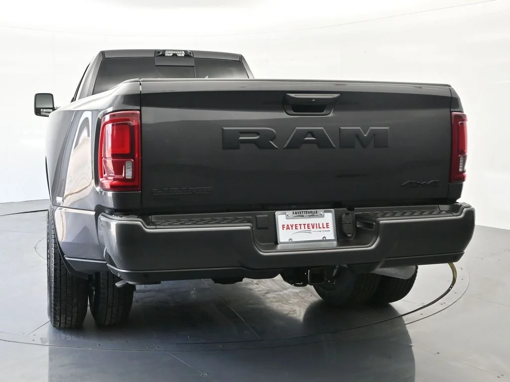 New 2026 Granite Crystal Metallic Clear-Coat Exterior Paint RAM Laramie image 9