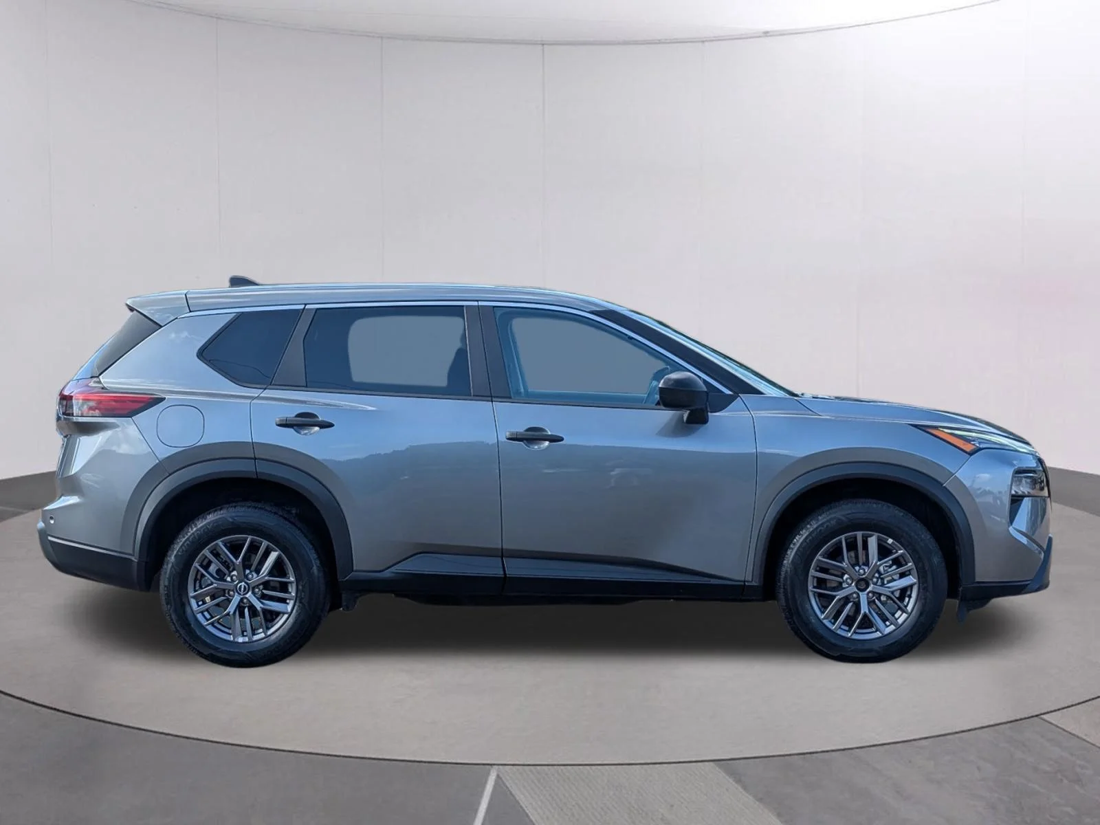 Used 2024 Gun Metallic Nissan S image 6