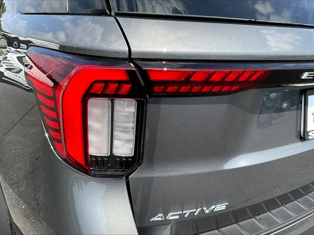 New 2026 Carbonized Gray Metallic Ford Active image 34