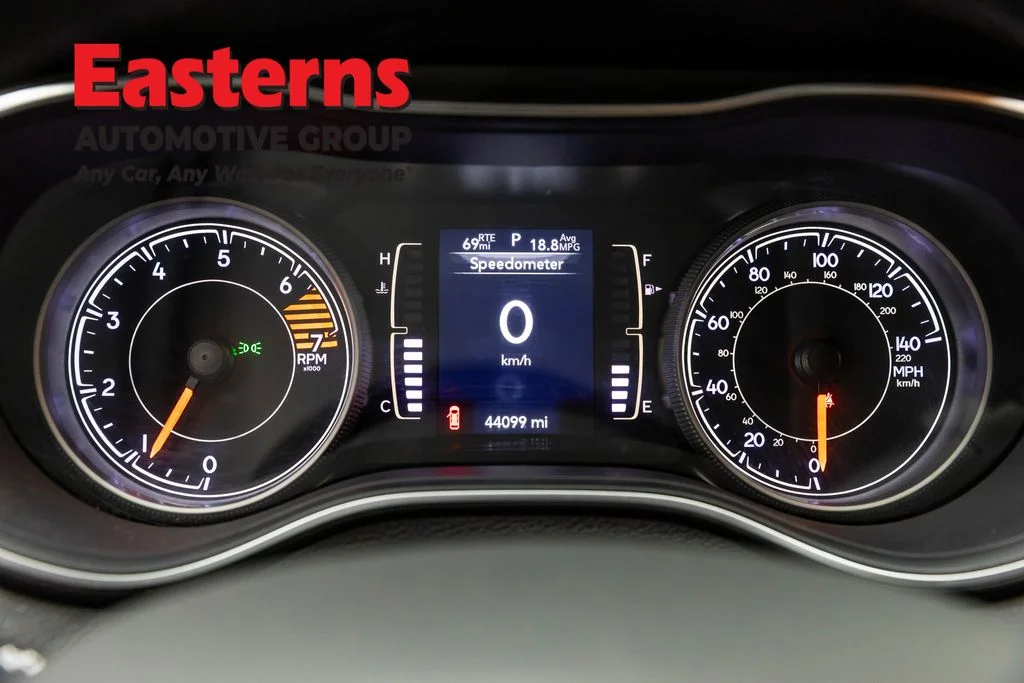 Used 2021 Black Jeep Latitude Plus image 17