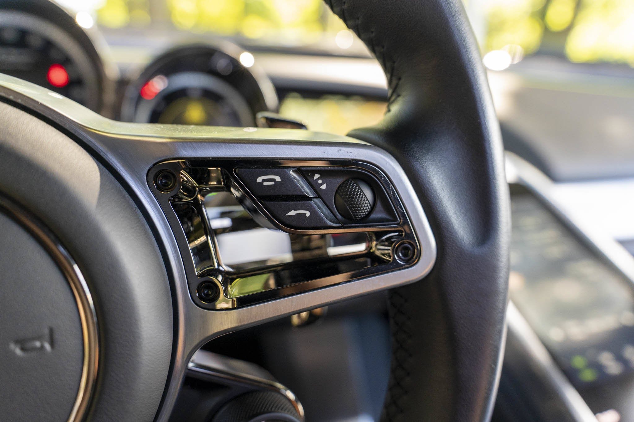 Used 2015 Black Porsche  image 50