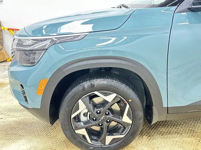 New 2026 Blue Kia S image 19