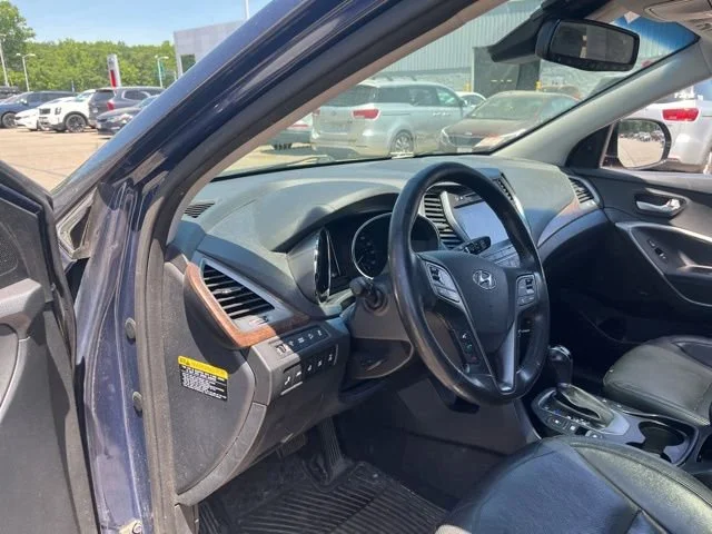 Used 2017 Storm Blue Hyundai SE Ultimate image 11