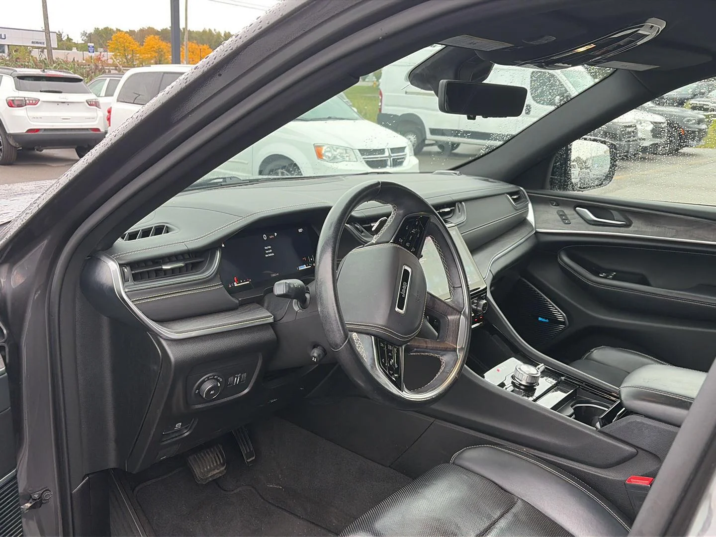 Used 2021 Baltic Gray Metallic Clearcoat Jeep Overland image 5