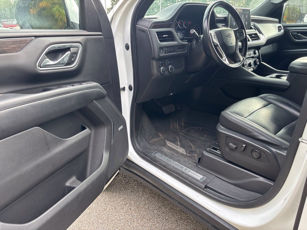 Used 2021 SUMMIT WHITE Chevrolet Z71 image 11
