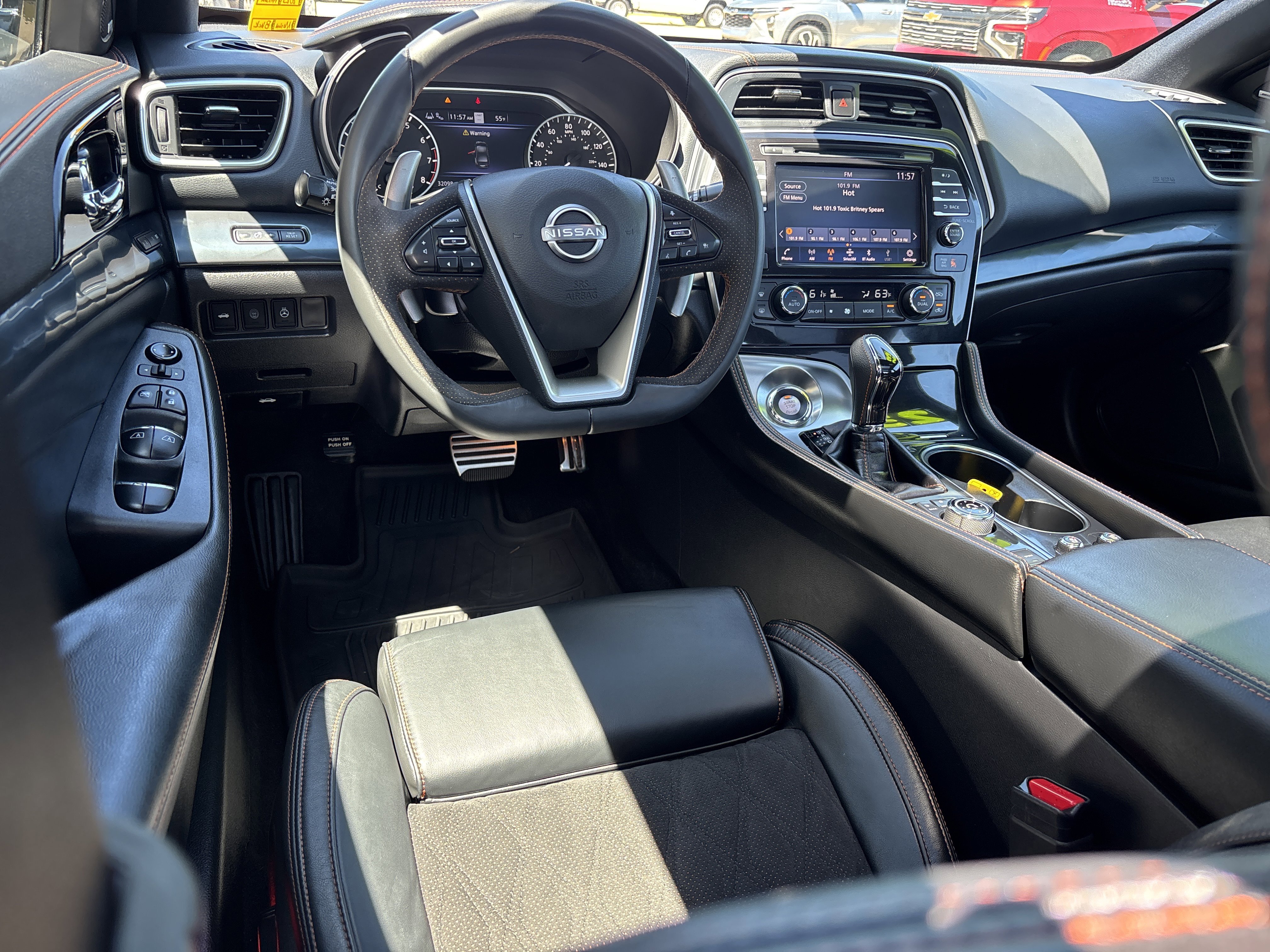 Used 2023 Black Nissan SR image 16