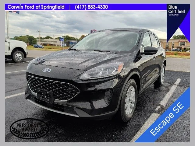 Used 2022 Black Metallic Ford SE image 1