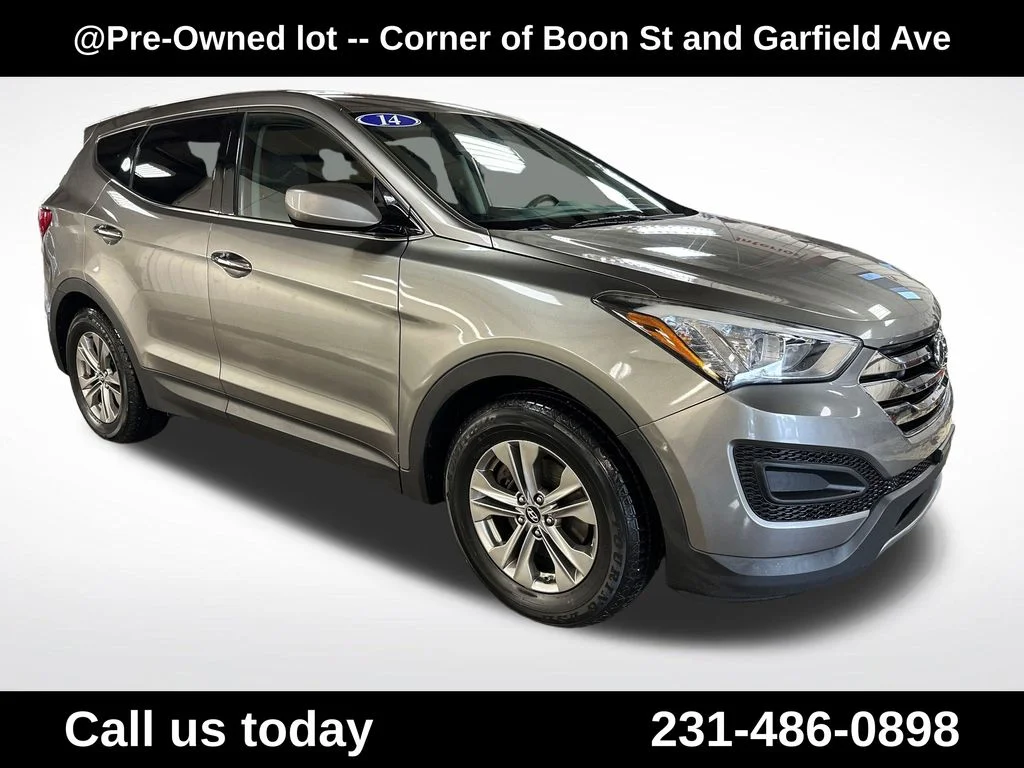 Used 2014 Gray Hyundai Base image 7