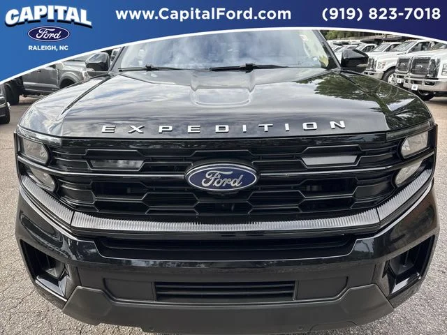 Used 2025 Black Ford Active image 10